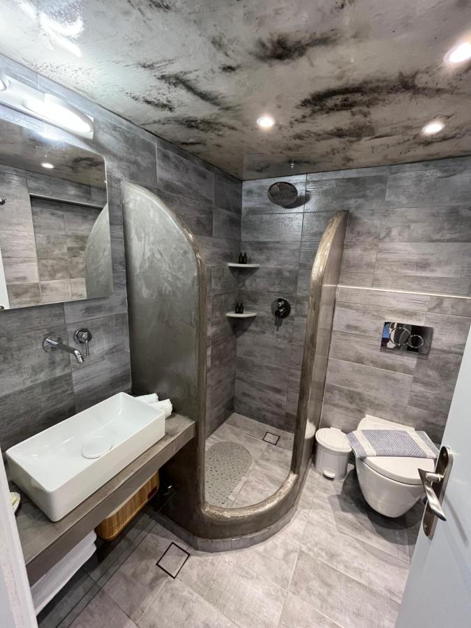 Villa Sertis Santorini Imerovigli  Bagian luar foto
